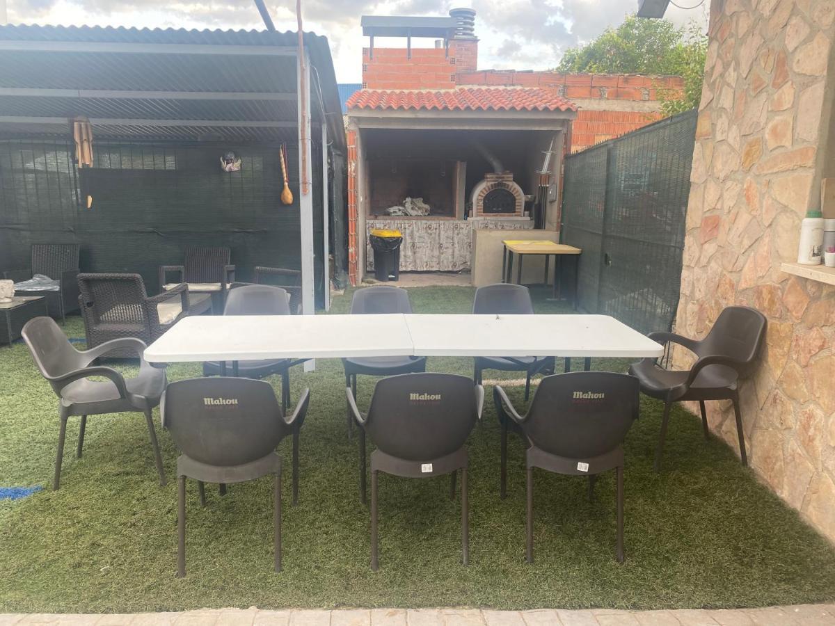 Apartamentos Rurales Hermanos Alcala Ibdes Bagian luar foto